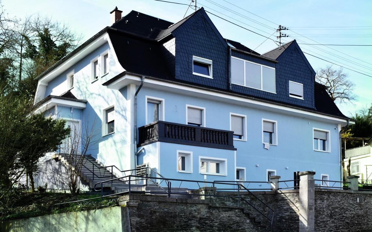 Luxus Ferienwohnung Mit Whirlpool Runkel Exterior photo